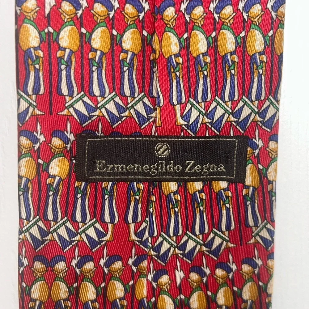 Ermenegildo Zegna Soldiers 100% Silk Necktie/Tie Made in ITALY - Picture 3 of 6